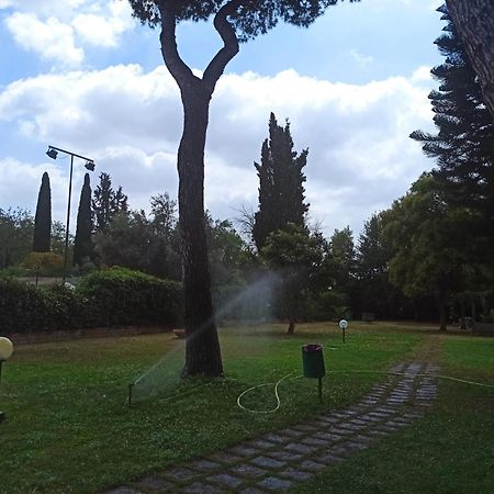 Aurelia Antica Terrace Apt Free Pool And Parking Roma Exterior foto