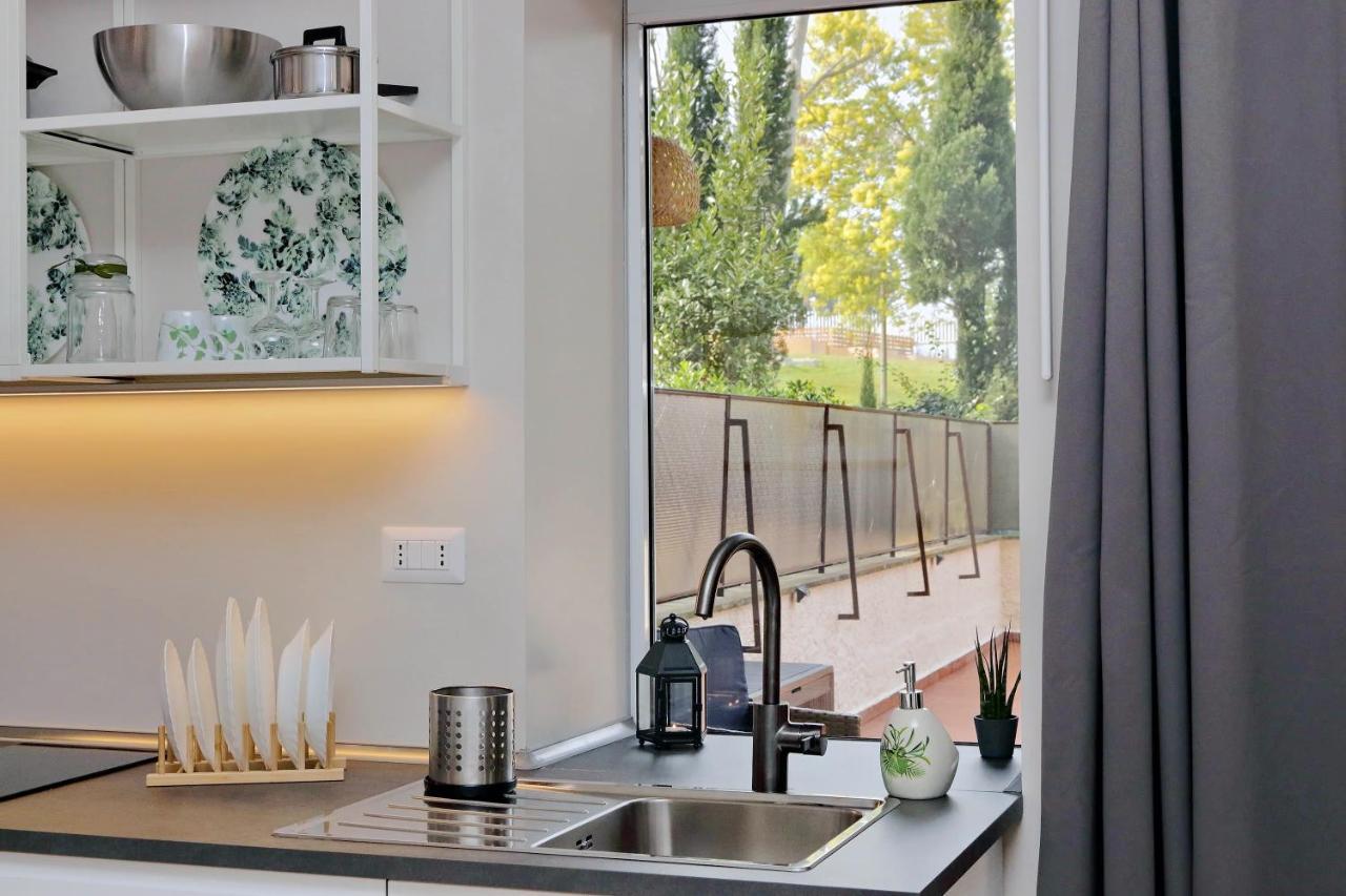 Aurelia Antica Terrace Apt Free Pool And Parking Roma Exterior foto